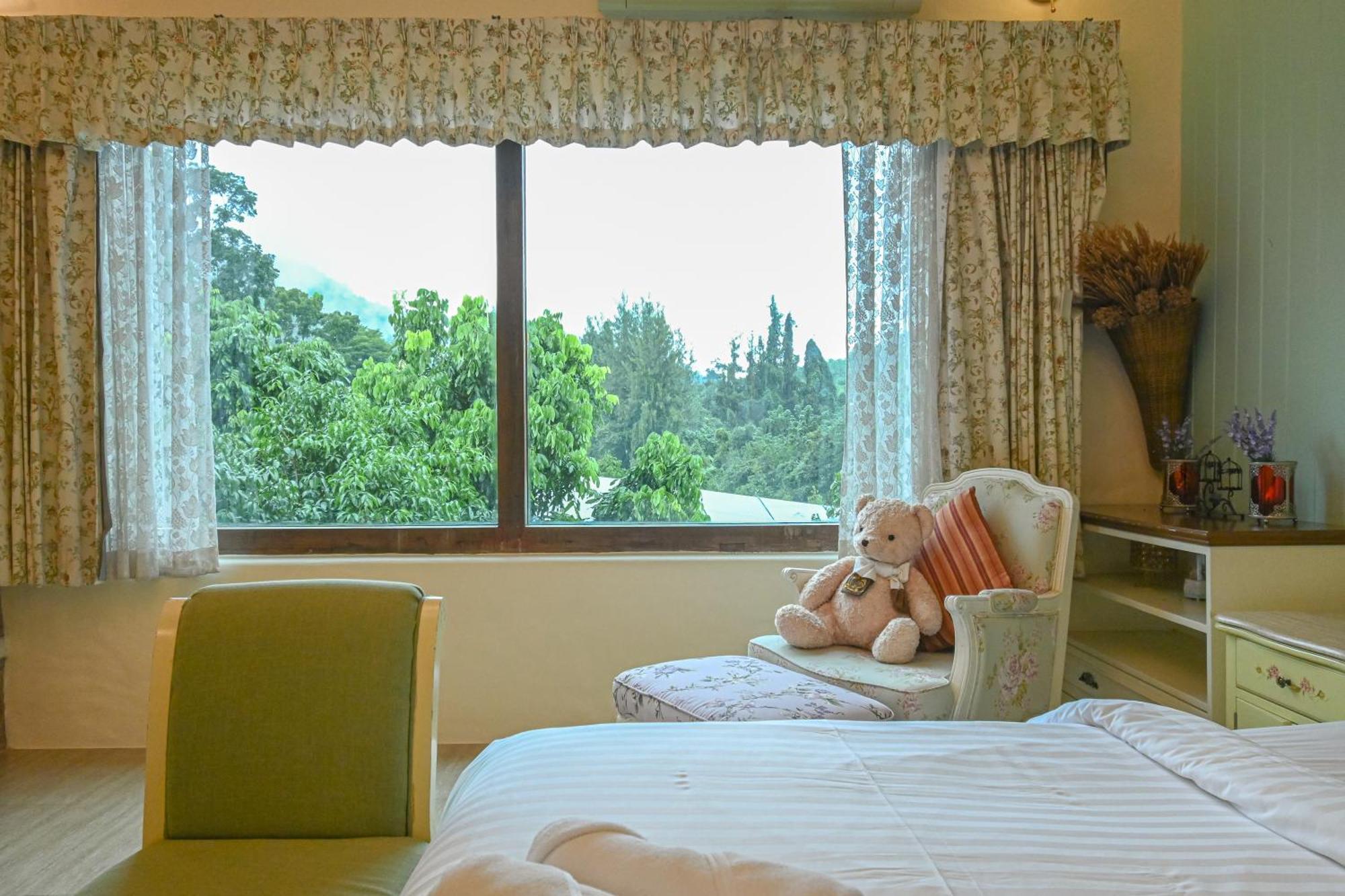Swiss Valley Hip Resort Суан Фунг Стая снимка