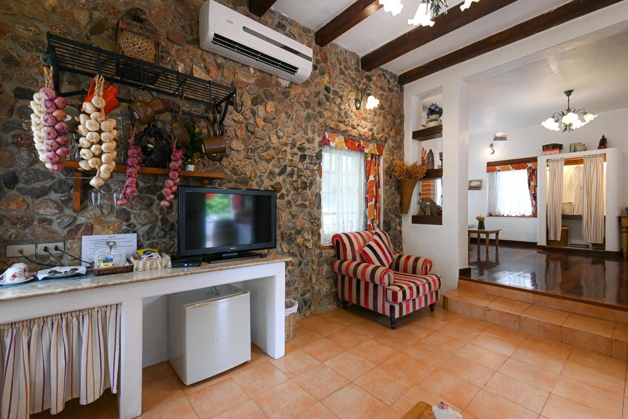Swiss Valley Hip Resort Суан Фунг Стая снимка