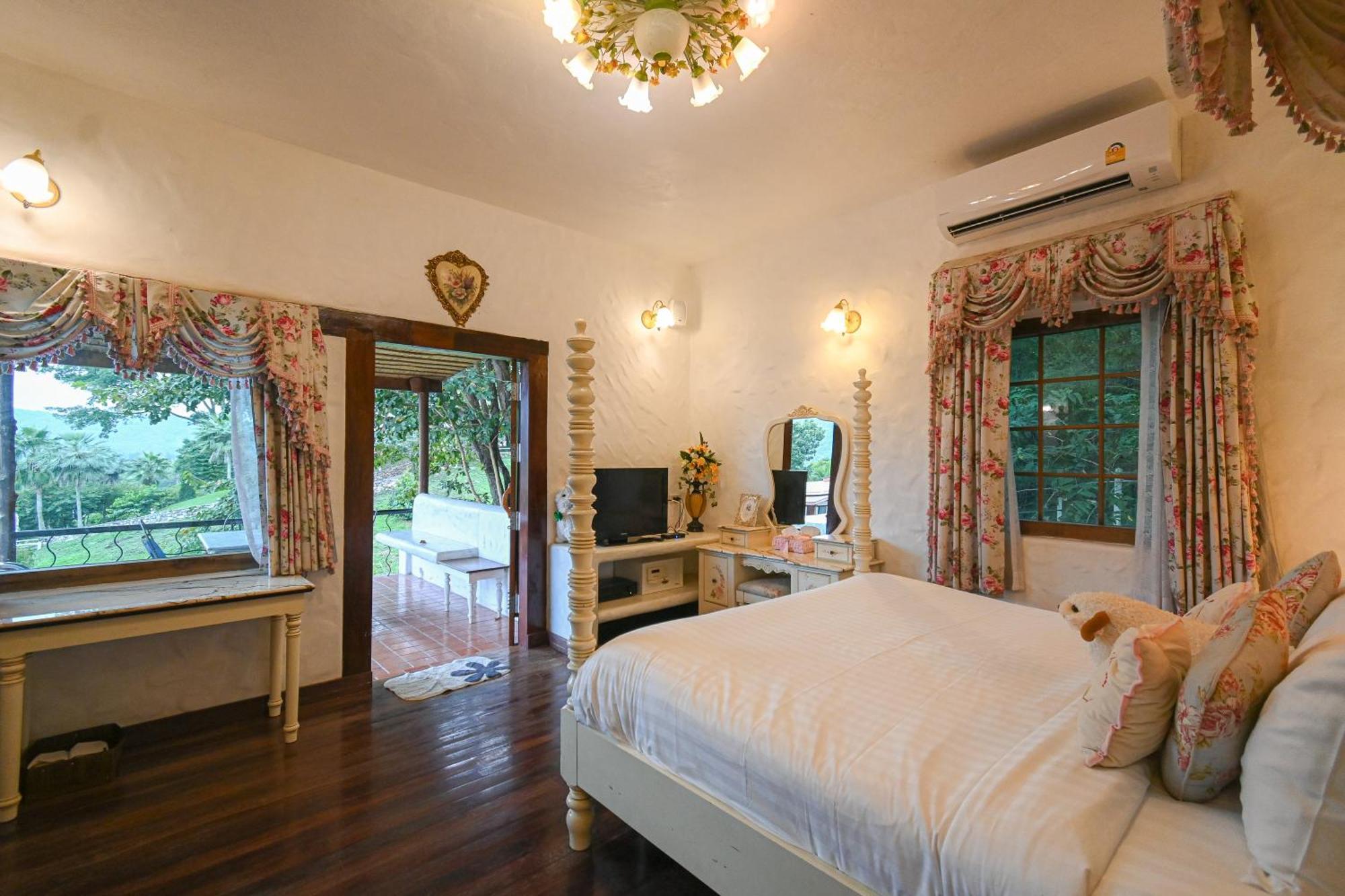 Swiss Valley Hip Resort Суан Фунг Стая снимка